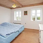 7 Person In Faaborg-by Traum